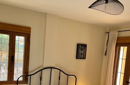 Locaiba Villa | Villa Flo - very large, cheerful villa with private pool and garden