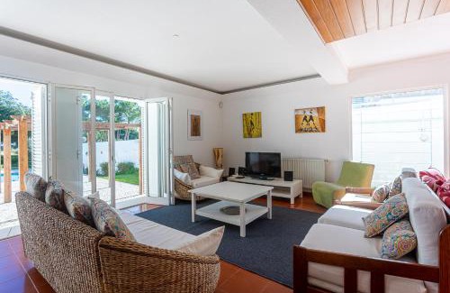 Caixas Villa | Villa Flora