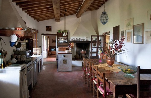 Pieve a Presciano Villa | Villa for 6 with pool and close to a Tuscan village.