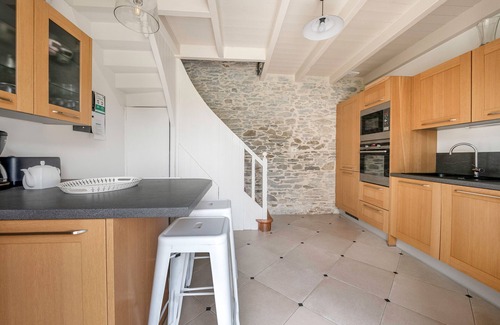 Prefailles House | Villa for 7 adults, 1 child, 400m from the sea