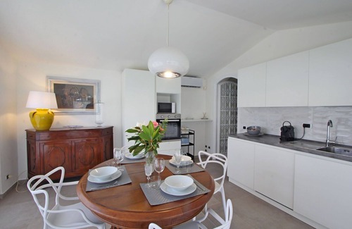 Castelnuovo Magra Villa | Villa for 8 People with Garden, A/C, 4,5km from Sea