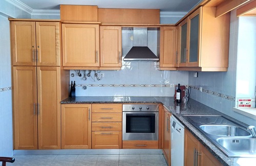 Alfeizerao House | Villa for rent in Alfeizerão with private heated swimming pool