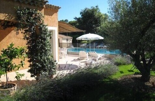 Arpaillargues-et-Aureillac House | VILLA CLOSE TO UZES COMFORT 3 EPIS * WITH PRIVATE POOL HEATED AT SALT