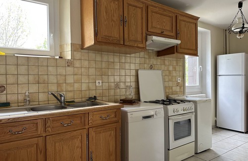 Besse-en-Chandesse Villa | Villa with land for 12 people. Last-minute PROMO from April 14 to 30