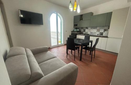 Scaletta Zanclea Bed & Breakfast | Villa Frank