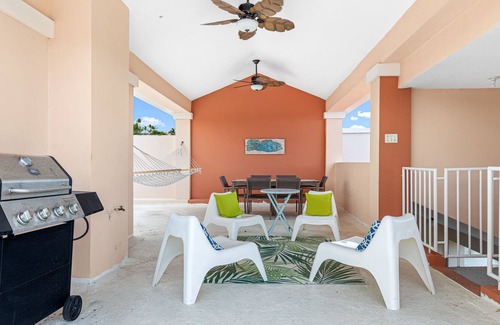 Candelero Abajo Villa | Villa Fresca | BBQ | Pool | Private Rooftop