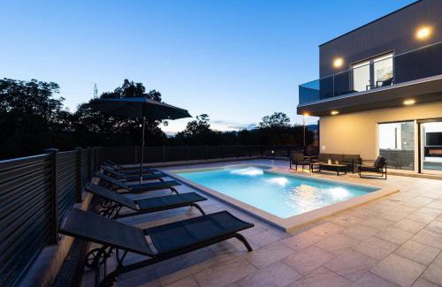 Dicmo Villa | Villa Gabriel - Dicmo