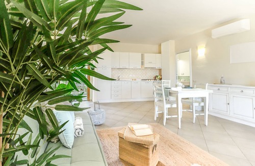 Chia House | Villa Gaia Chia Laguna