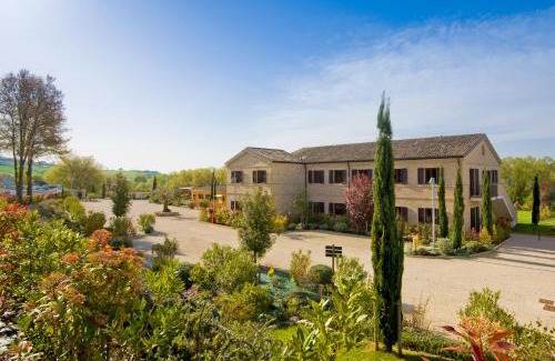 Camerano House | Villa Gens Camuria