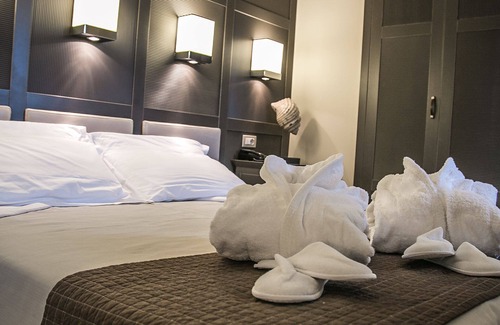 Saturnana Hotel | Villa Giorgia Albergo In Collin