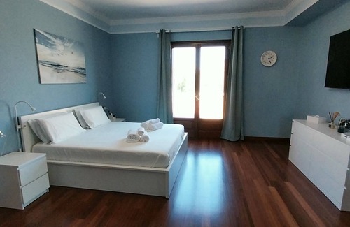Tiche Bed & Breakfast | Villa Giulia - Perla Marina