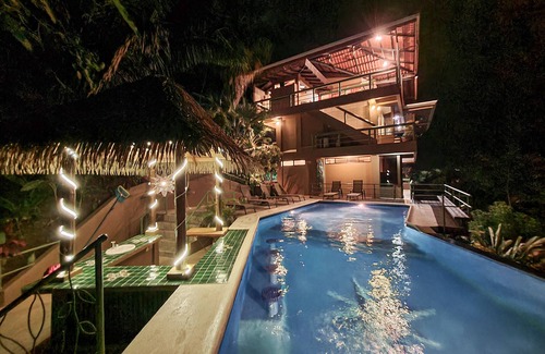 Manuel Antonio House | Villa Grande, Perfect in Paradise, Green Season Prices now!