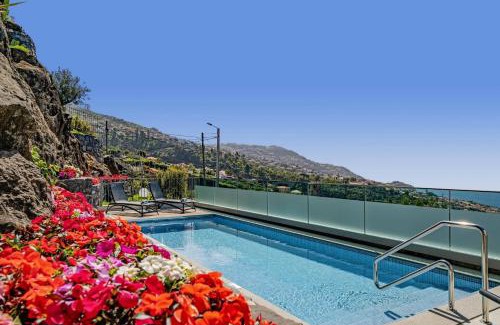 Monte Villa | Villa Grandview by Villa Plus
