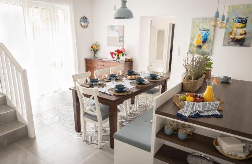 Szentendrei Villa | Villa GreenTree - with Private Pool, close to Budapest