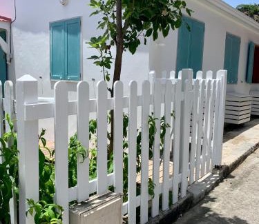 Terre-de-Haut Villa | Villa GRENADINE Vue panoramique, les pieds dans l'eau