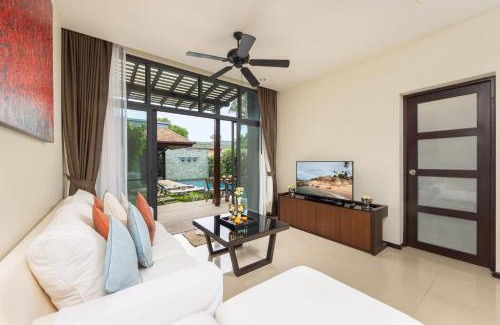 Rawai Villa | Villa Hahana | 3 Bedroom Private Pool Villa in Popular Kokyang Estate | 3 min to Naiharn Beach