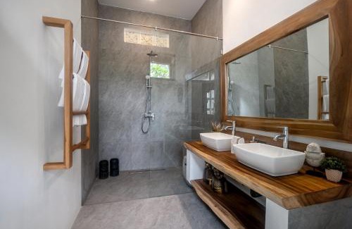 Pengosekan Villa | Villa Helena by BaliSuperHost