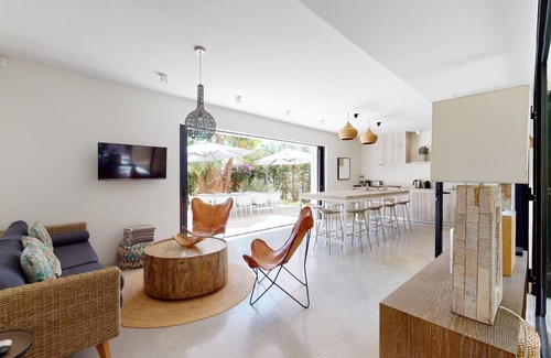 S'Argamassa Villa | VILLA HIGUERAS