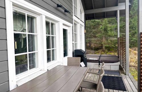 Jamsa Villa | Villa Huvilla - 6+2 henkilölle, Himos Areenan alue, 80m²
