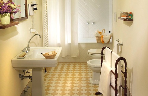 San Casciano in Val di Pesa Hotel | Villa il Poggiale - Dimora Storica
