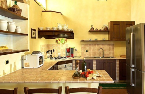 San Pietro in Bossolo Villa | Villa in Tuscany Summ