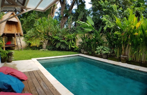 Central Seminyak Villa | Villa Friendly Séminyack for 8 people