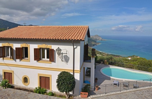 Cefalu Villa | Villa Il Basto 8 in Cefal