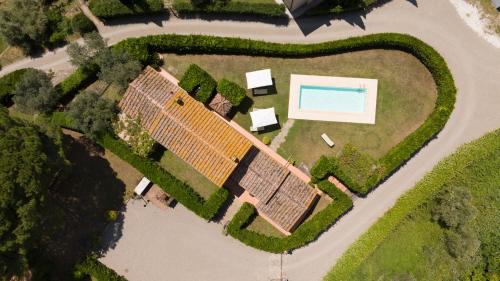 Lamporecchio Villa | Villa il Fienile by VacaVilla