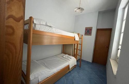 Marina Piccola Apartment | Villa Il Sorriso Capri centro