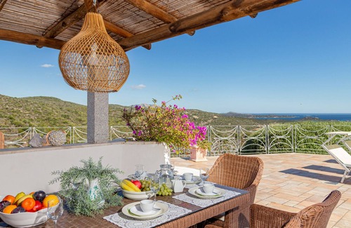 Olbia Villa | Villa Ilaria 8, Emma Villas
