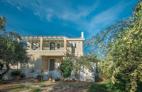 Pyrgos Villa | Villa Ilida, access to sea, balcony on the Ionian Sea within an olivegrove