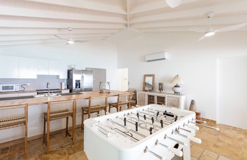 Simpson Bay Villa | Villa Impala, 5 bedroom villa beachfront in Simpson Bay, Sint Maarten