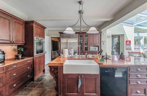 Aurora Villa | Villa in Aurora Near Couple Golf Course