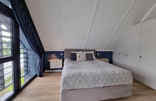 Balk House | Villa in Balk with Private Jetty on Slotermeer, cleaning included