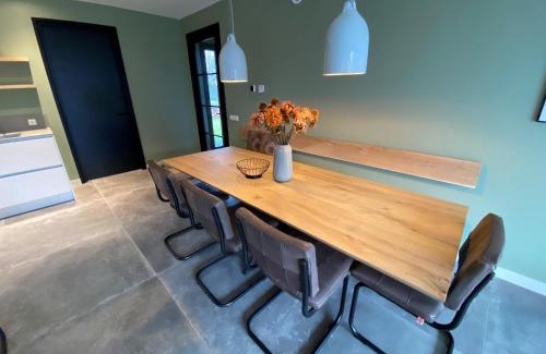Balk House | Villa in Balk with Private Jetty on Slotermeer, cleaning included
