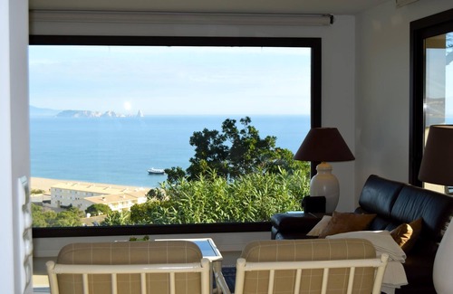 Begur Villa | Villa in Begur with sea views-Capacity 9 people.-A/C.Pool. BEGUR-COSTA BRAVA