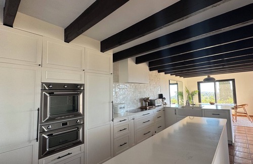 Velez-Malaga Villa | Villa in Benajarafe with Pool, Sea Views & Separate Guest Apartment – Sleeps 10