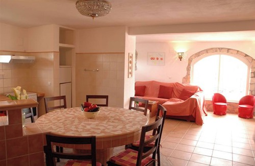 Hoya de los Patos House | Villa in Busot with 5 bedrooms and private swimming pool