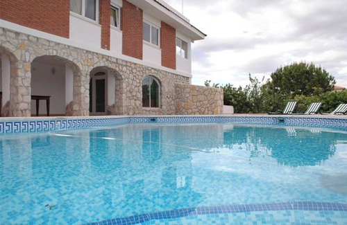 Hoya de los Patos House | Villa in Busot with 5 bedrooms and private swimming pool
