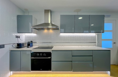 Mont Barbat Apartment | Villa in Costa Brava with Private Pool