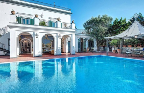 Colli di Fontanelle Villa | Villa in Colli Di Fontanelle with 4 bedrooms sleeps 8