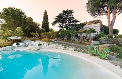 Capo d'Orlando Villa | Villa in Capo D'orlando with 5 bedrooms sleeps 10