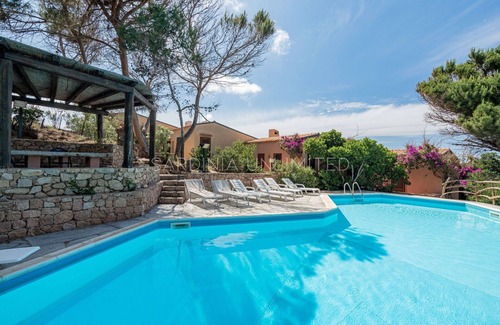 Costa Paradiso Villa | Villa in Costa Paradiso with 3 bedrooms sleeps 6