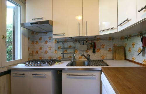 Forte dei Marmi Villa | Villa in Forte dei Marmi for 8 People with Garden and WiFi
