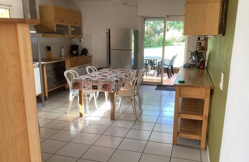 Prades-sur-Vernazobre House | Villa in France with Private Pool & Garden