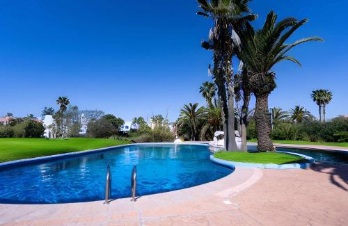 Cherrat House | Villa in Golf Resort with Shared Pool
