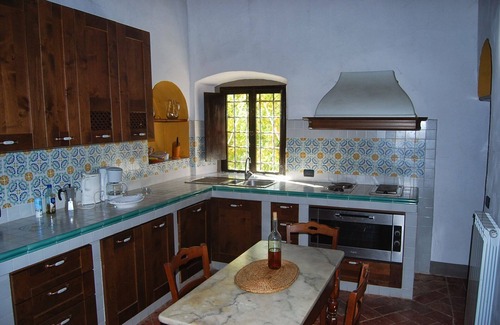 Vicchio Villa | Villa in La Ginestra with 7 bedrooms sleeps 14