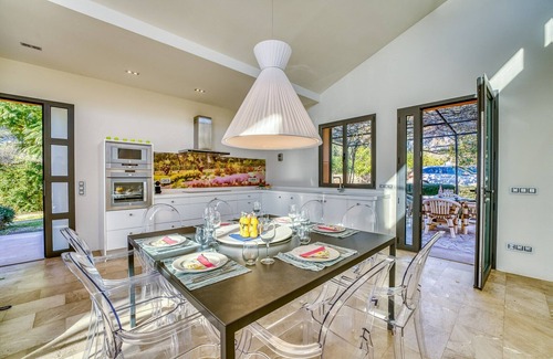 Sencelles House | Villa in Mallorca with Infinity Pool & Beaches