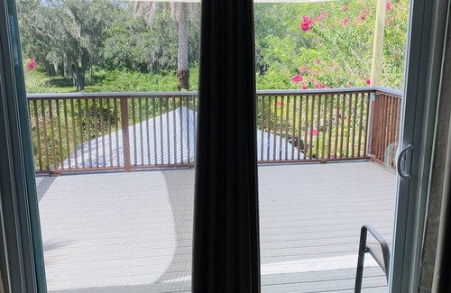 Rivendell Apartment | Villa in Osprey that sleeps the whole family