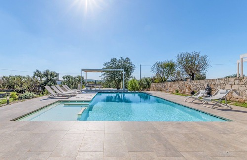 Ostuni Villa | Villa in Ostuni with 3 bedrooms sleeps 6